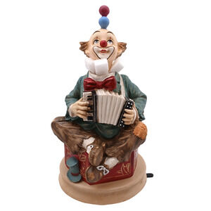 Melody In Motion Clown Playing Accordion "Side Street Circus" Battery Operated